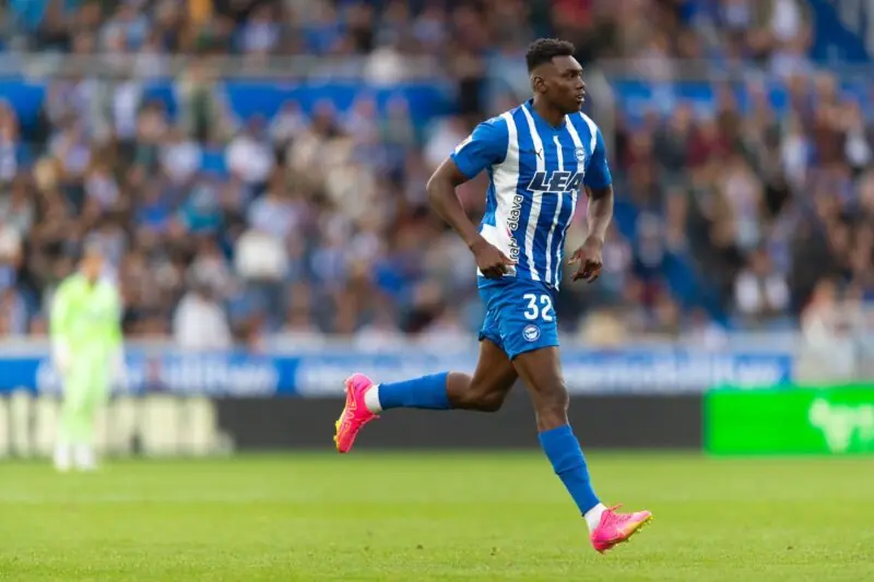 Atlético de Madrid Fichajes, Deportivo Alavés, Samu Omorodion