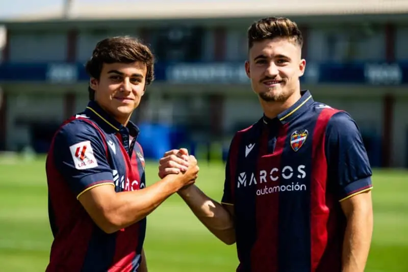 Carlos Álvarez e Iván Romero