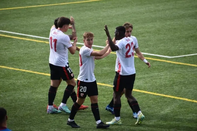 Uno de los goles del Sevilla Atlético frente al CD Estepona