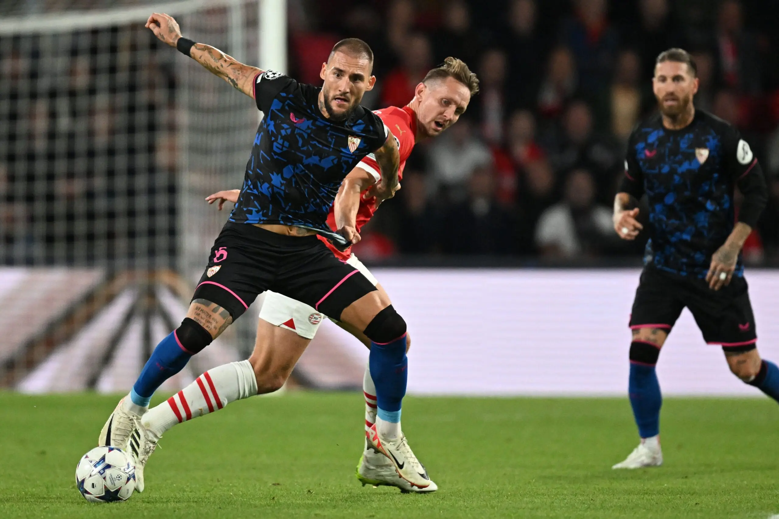 Nemanja Gudelj UCL