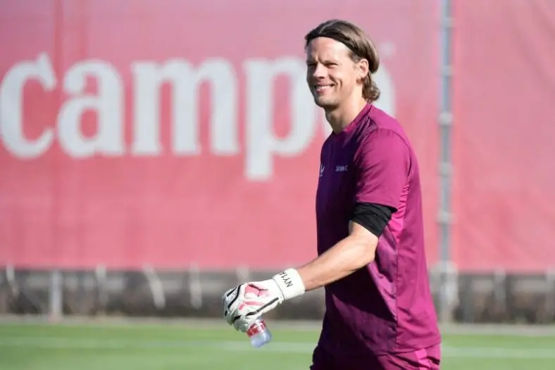 Sevilla FC Fichajes: Nyland dmitrovic