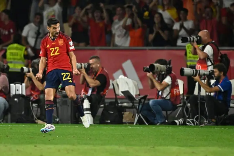 Jesús Navas Sevilla FC noticias