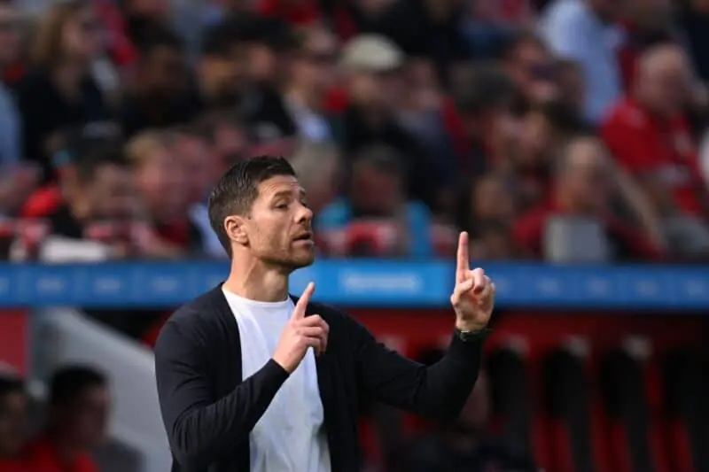Xabi Alonso Real Madrid fichajes