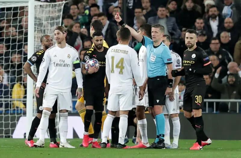 Los antecedentes de Orsato contra Sergio Ramos y el Sevilla FC_1
