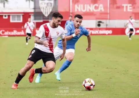 El Huesca quiere a Isaac Romero en enero