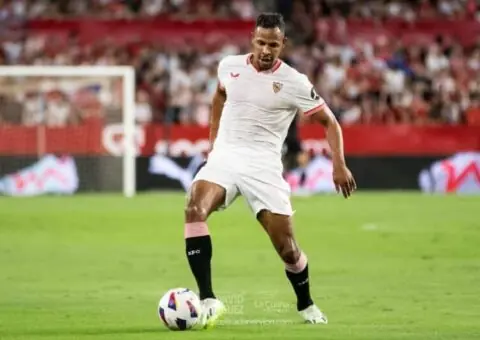 Fernando adelanta su salida