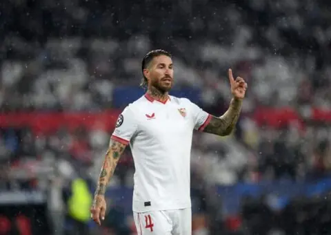 Sergio Ramos abandona el Sevilla FC