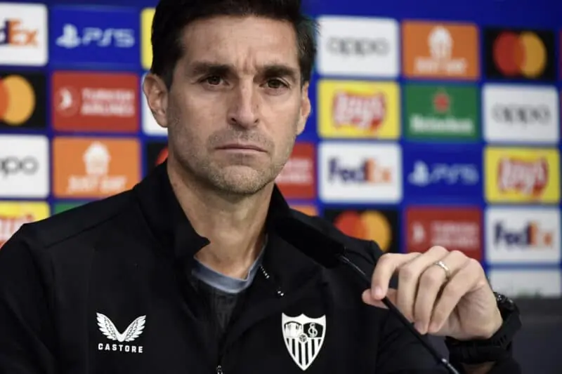 Sevilla FC Fichajes Diego Alonso