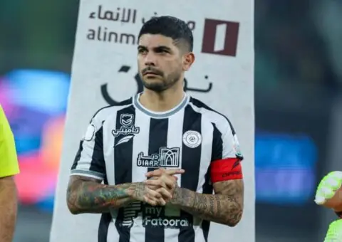 Banega vuelve a casa