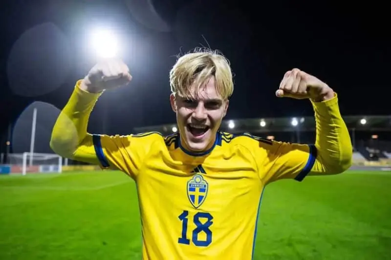 Lucas Bergvall FC Barcelona fichajes mercado de fichajes