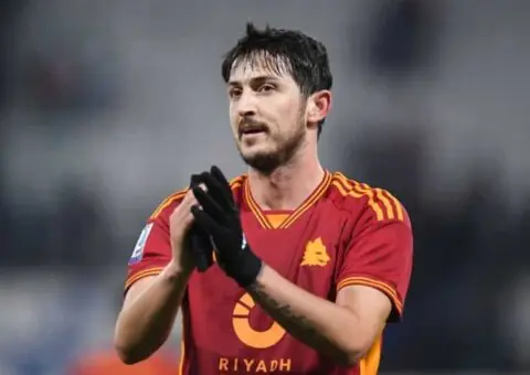 El Betis se suma a la pelea por Azmoun