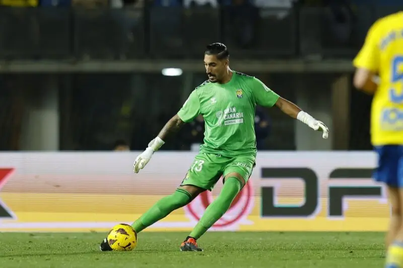 Álvaro Valles ud las palmas Real Betis balompié Valencia CF mercado de fichajes
