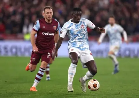 Mady Camara se acerca al Sevilla FC