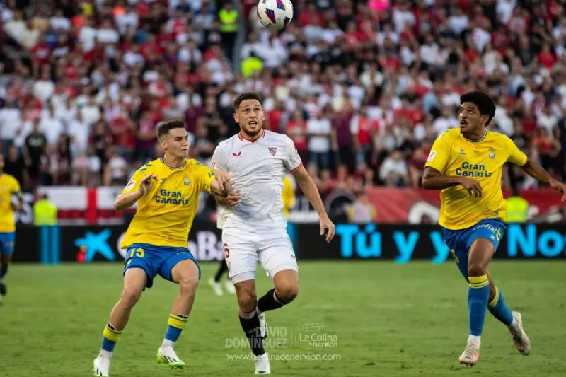 Lucas Ocampos Sevilla FC fichajes noticias