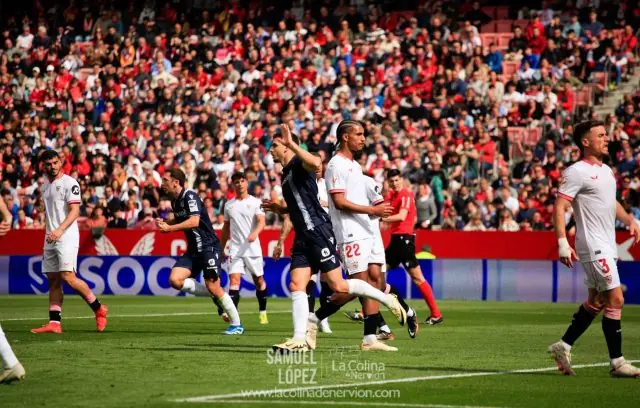 Sevilla Fc Noticias real sociedad de futbol fichajes Youssef En-Nesyri donde ver fútbol en la tele UD Almería