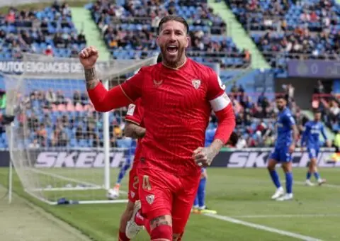 Ramos, más fuera que dentro del Sevilla