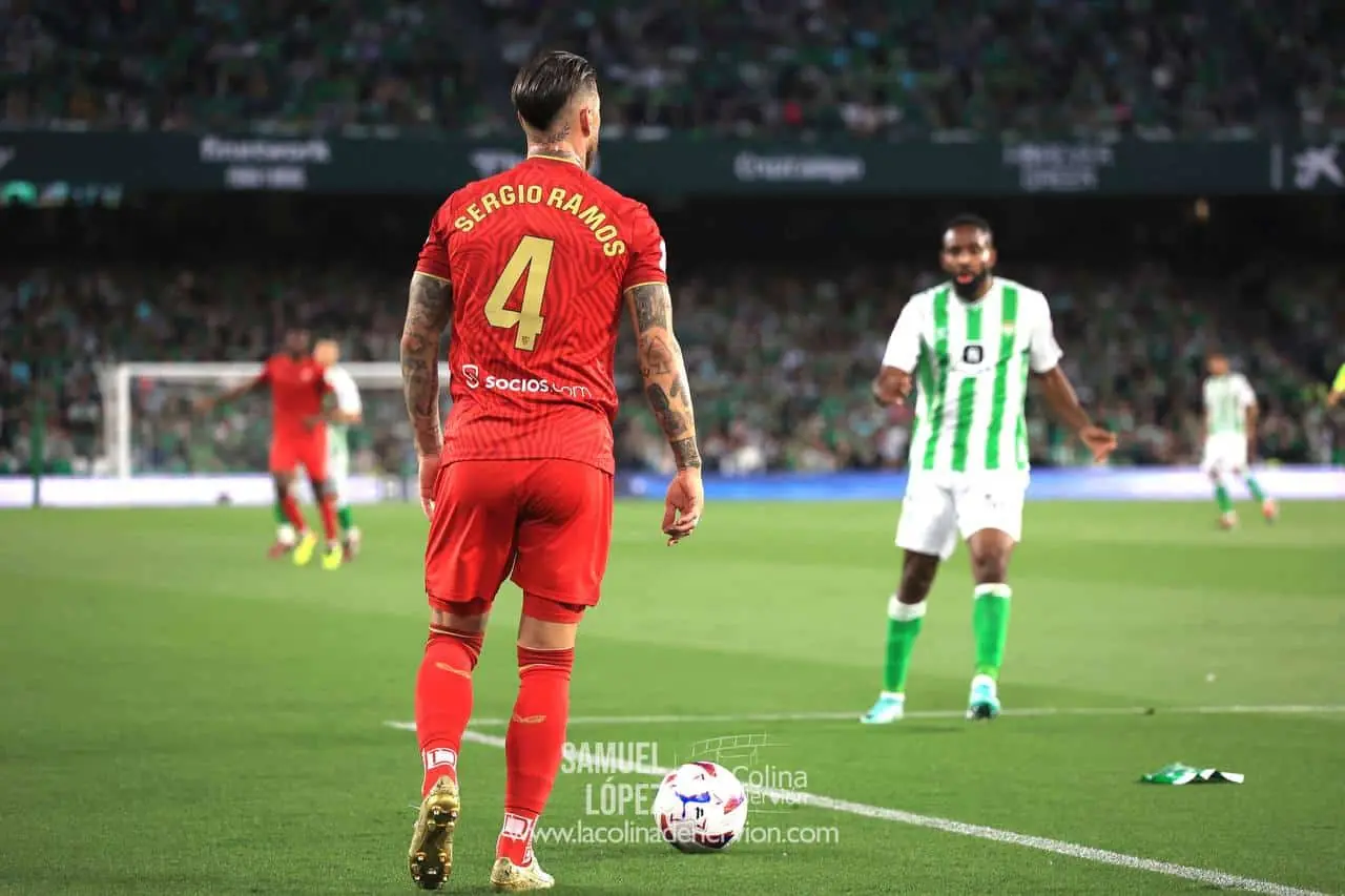 Sevilla FC mercado de fichajes Noticias Quique Sánchez Flores Sergio Ramos