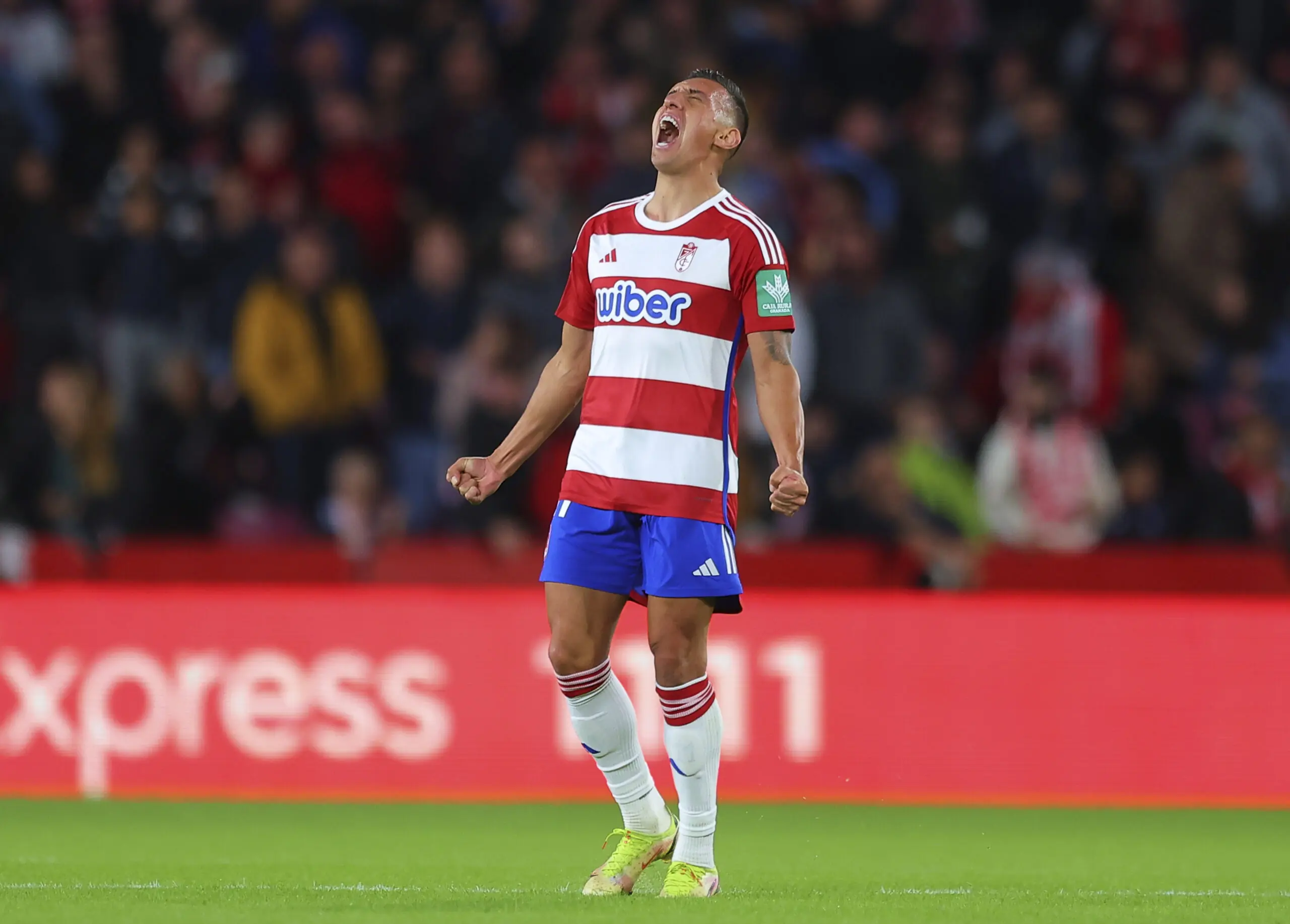 Granada CF Myrto Uzuni UD Almería Mercado de fichajes