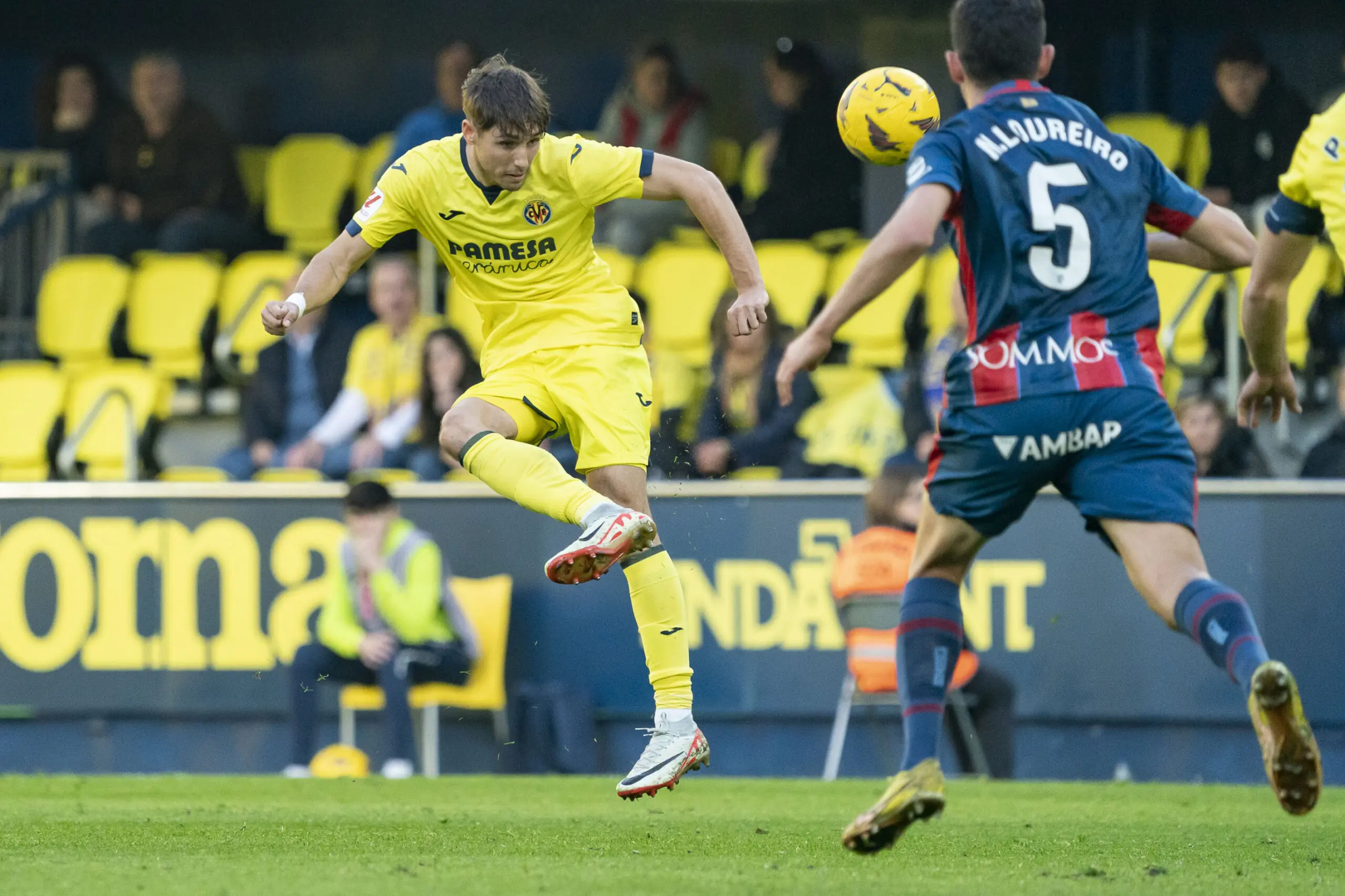 Lanchi Villarreal CF Cádiz CF fichajes
