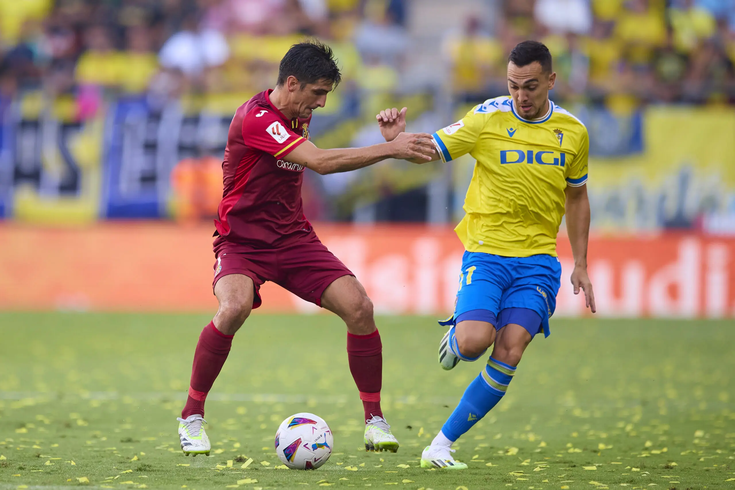 Villarreal CF Cádiz CF fichajes