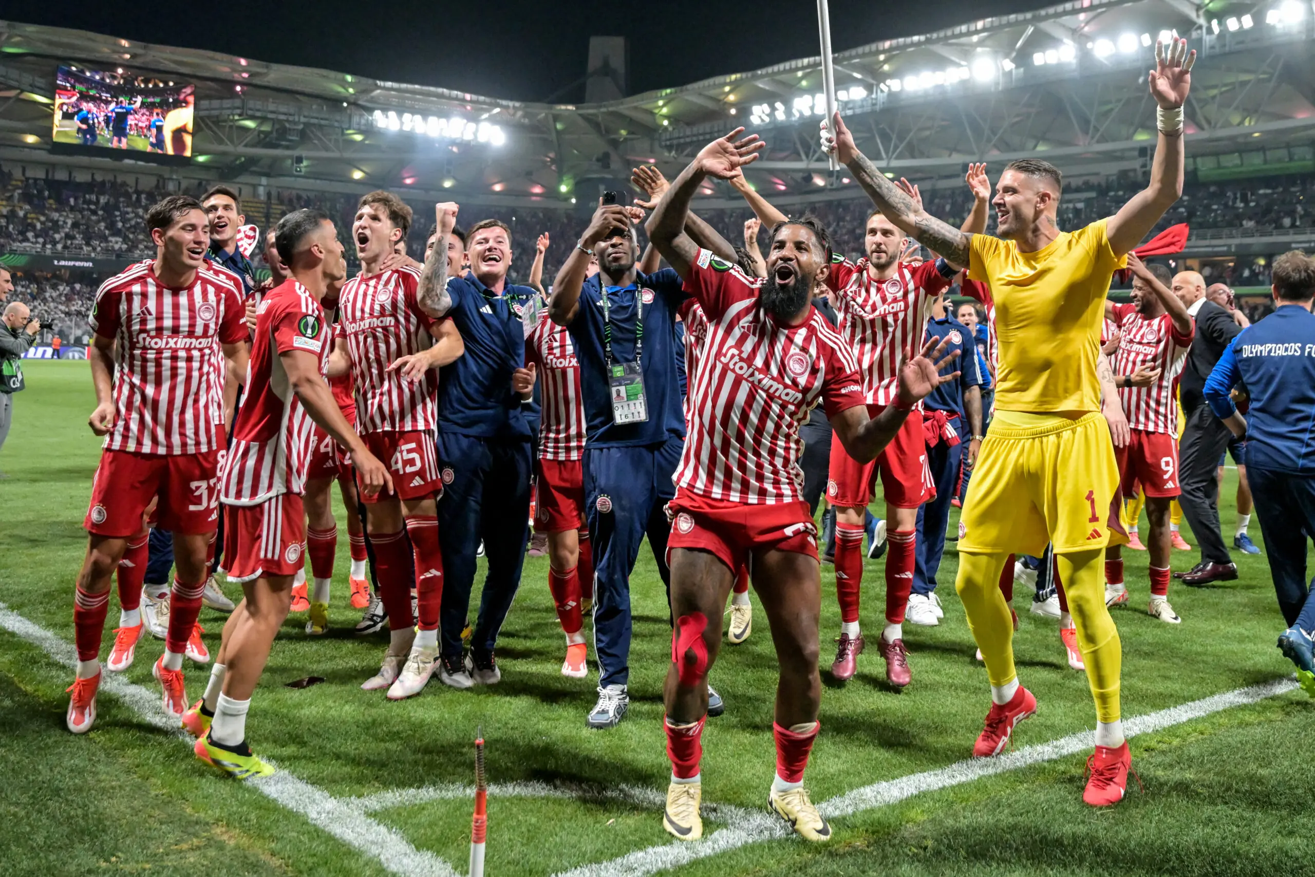 Sevilla FC Noticias Olympiakos Mendilibar Iborra Jovetic