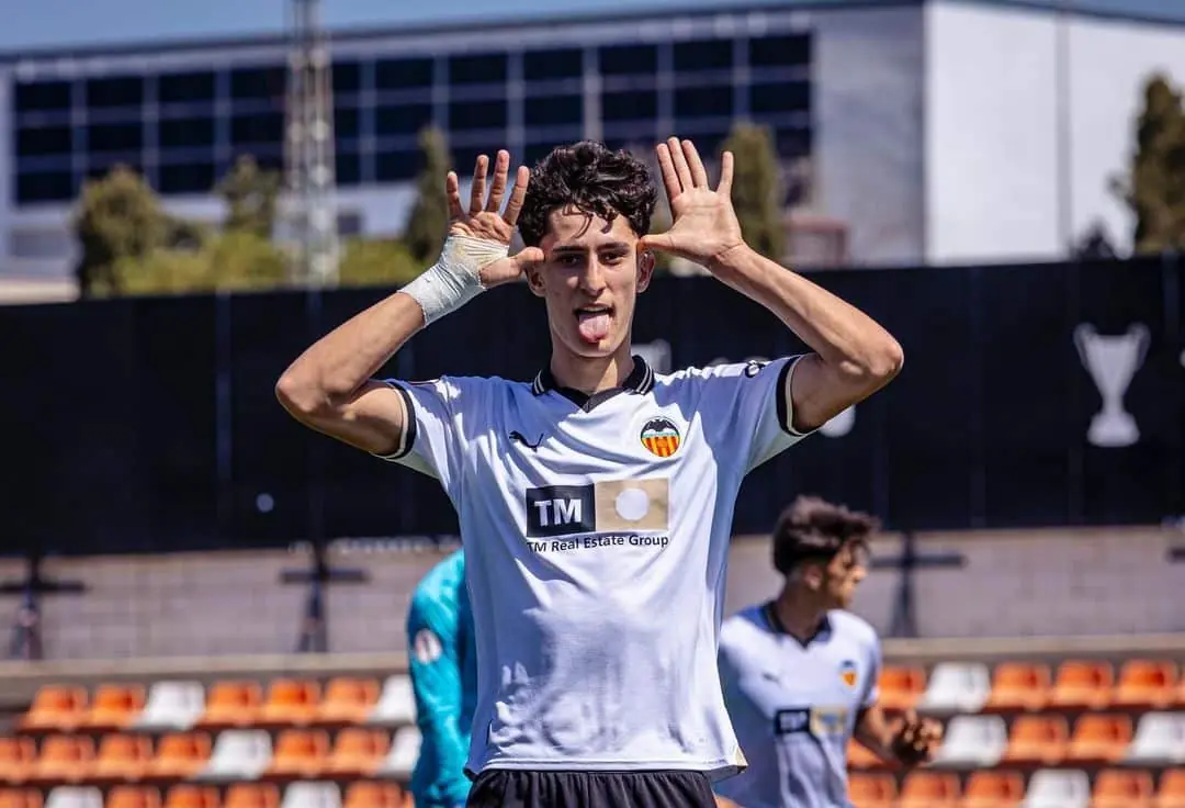 Aimar Blázquez, Valencia CF, mercado de fichajes
