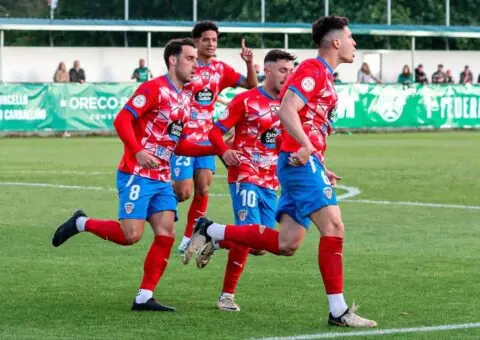 El Sevilla FC negocia la llegada de Andrés Castrín