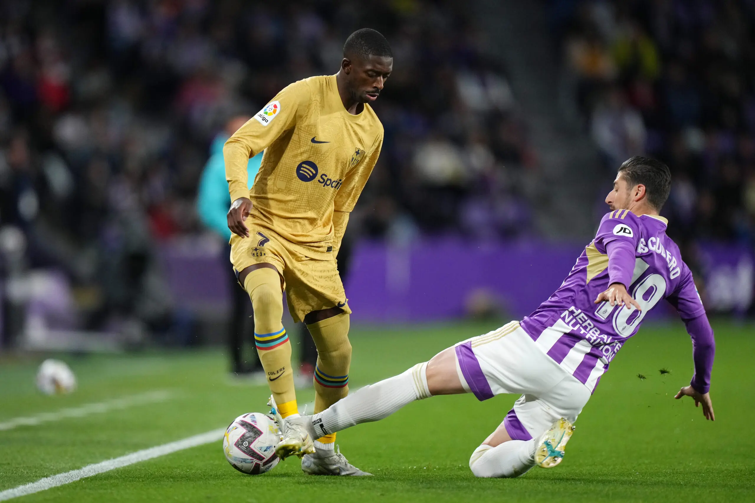 fichajes Real Valladolid, Sergio Escudero, Real Valladolid, mercado de fichajes unai vencedor | Martin Hongla