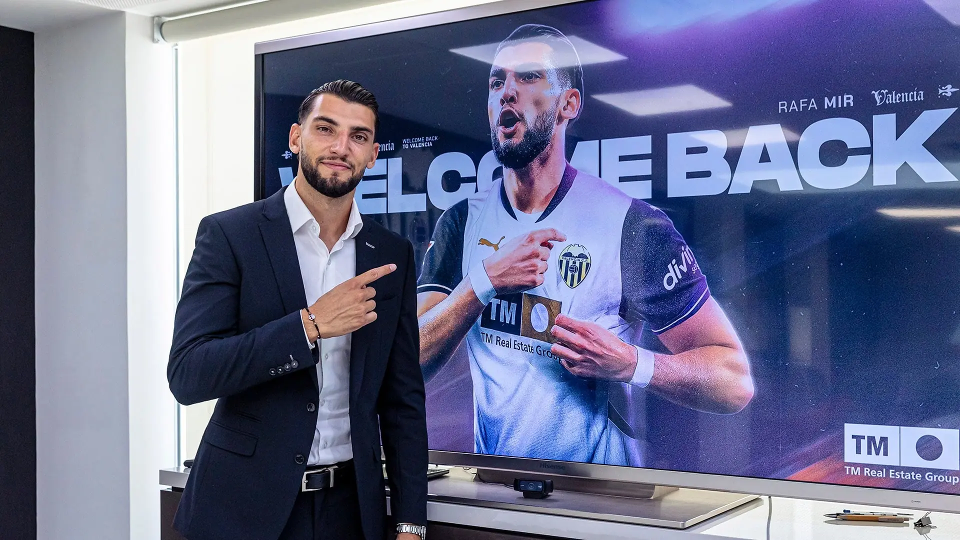 Rafa Mir Valencia CF Sevilla FC mercado de fichajes noticias