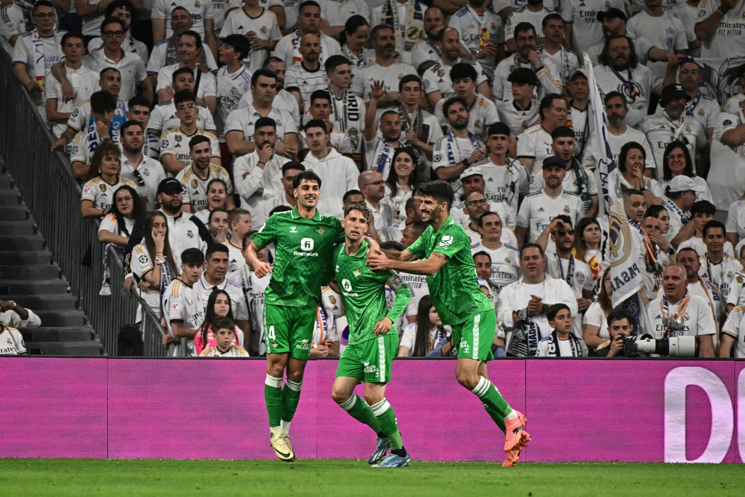 fichajes real betis balompié, johnny cardoso