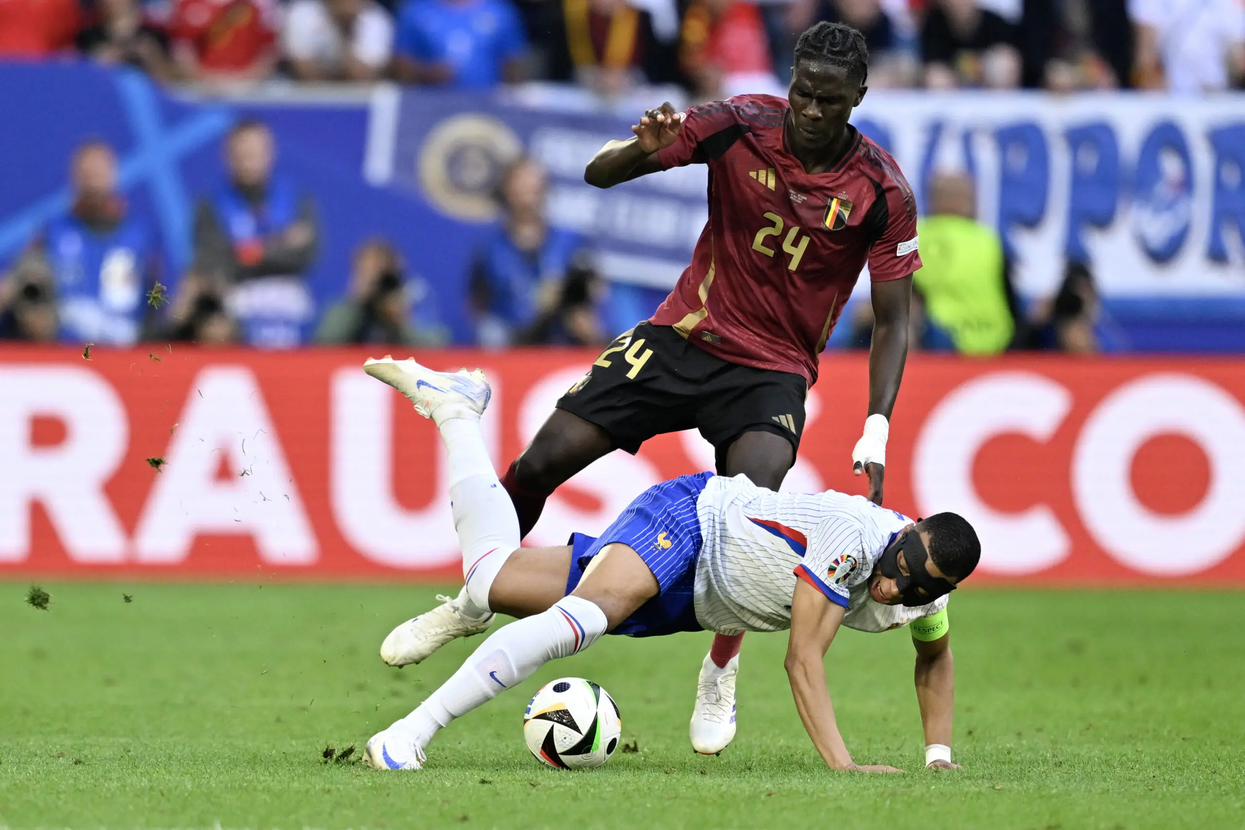 Lamine Camara, fc barcelona mercado de fichajes