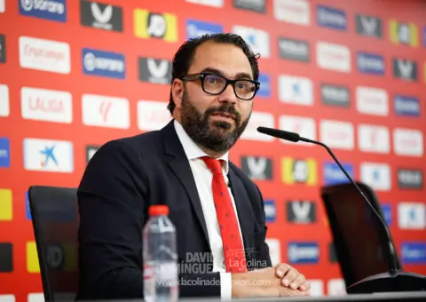 Ya hay negociación para el banquillo del Sevilla