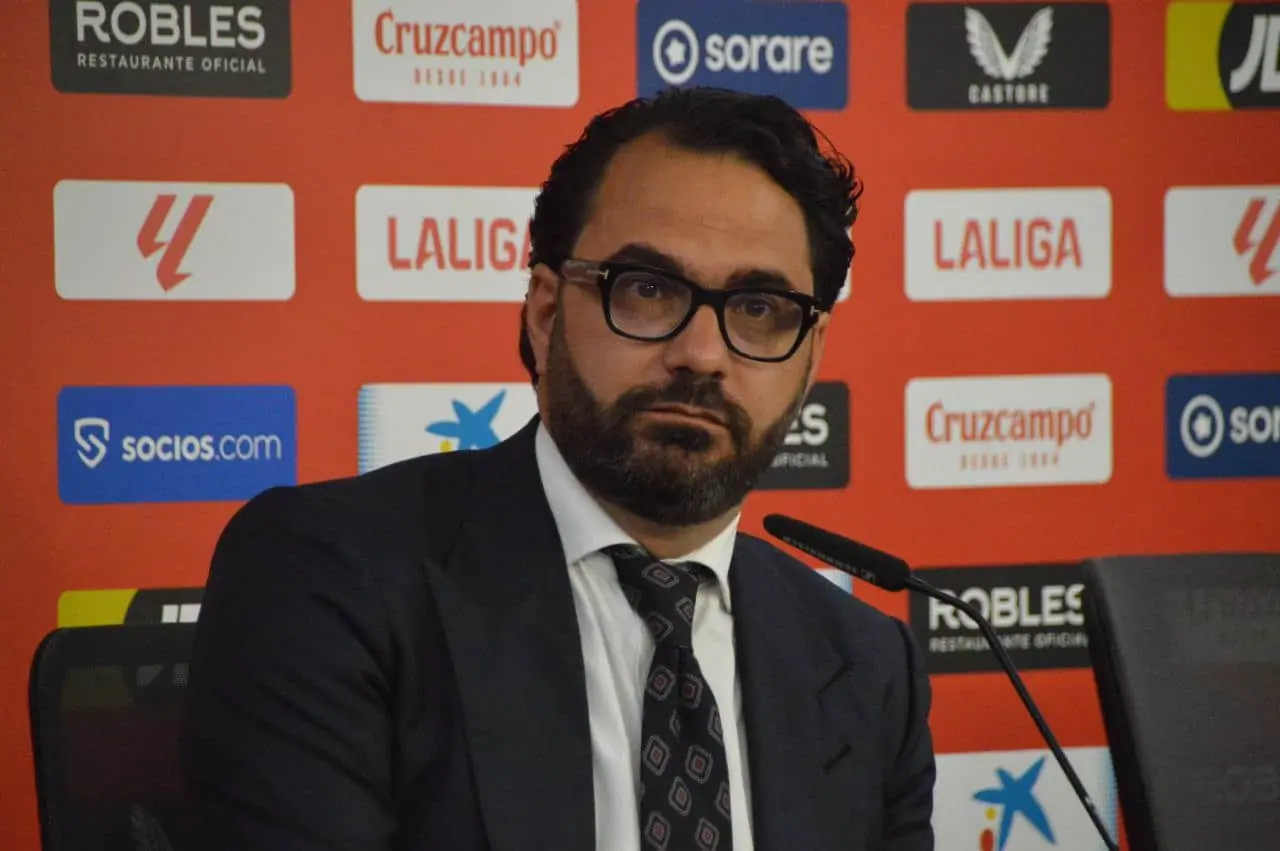 Sevilla FC Fichajes Víctor Orta