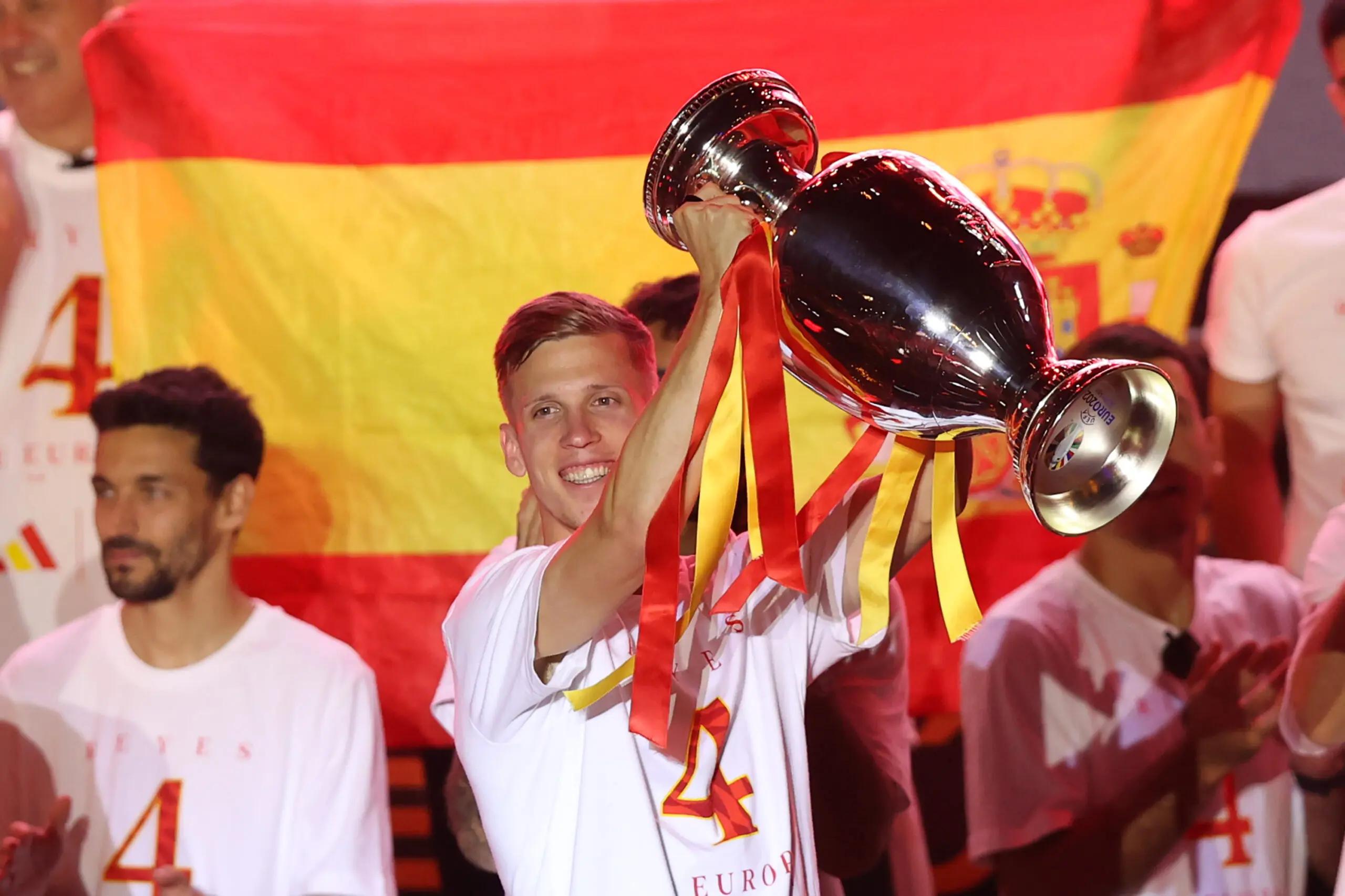 MERCADO DE FICHAJES FC BARCELONA | MIKA FAYE