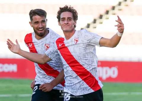 Fuga de talento en Nervión: el Cádiz CF lanza una ofensiva por dos perlas del filial