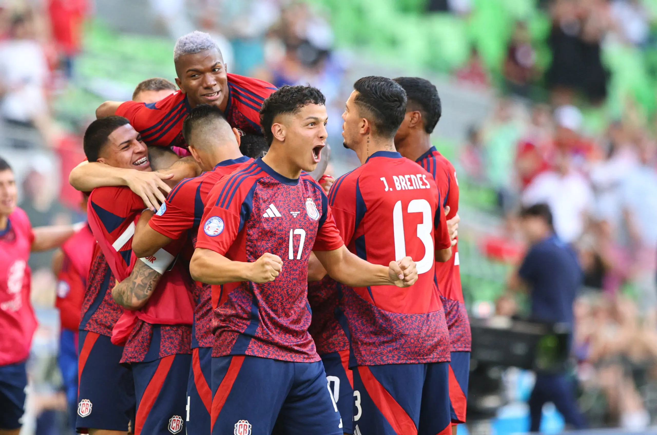 Warren Madrigal Valencia CF mercado de fichajes
