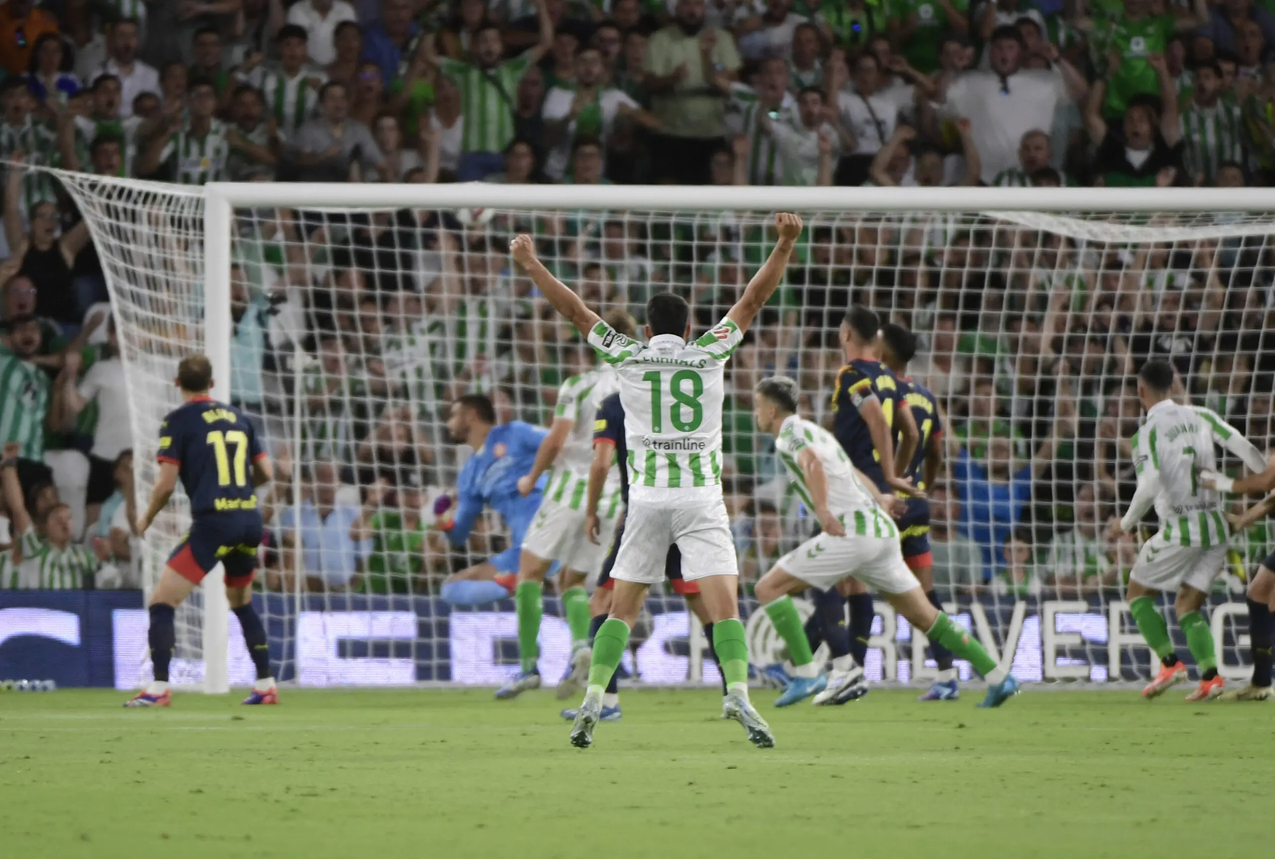 Pablo Fornals, Real Betis, mercado de fichajes