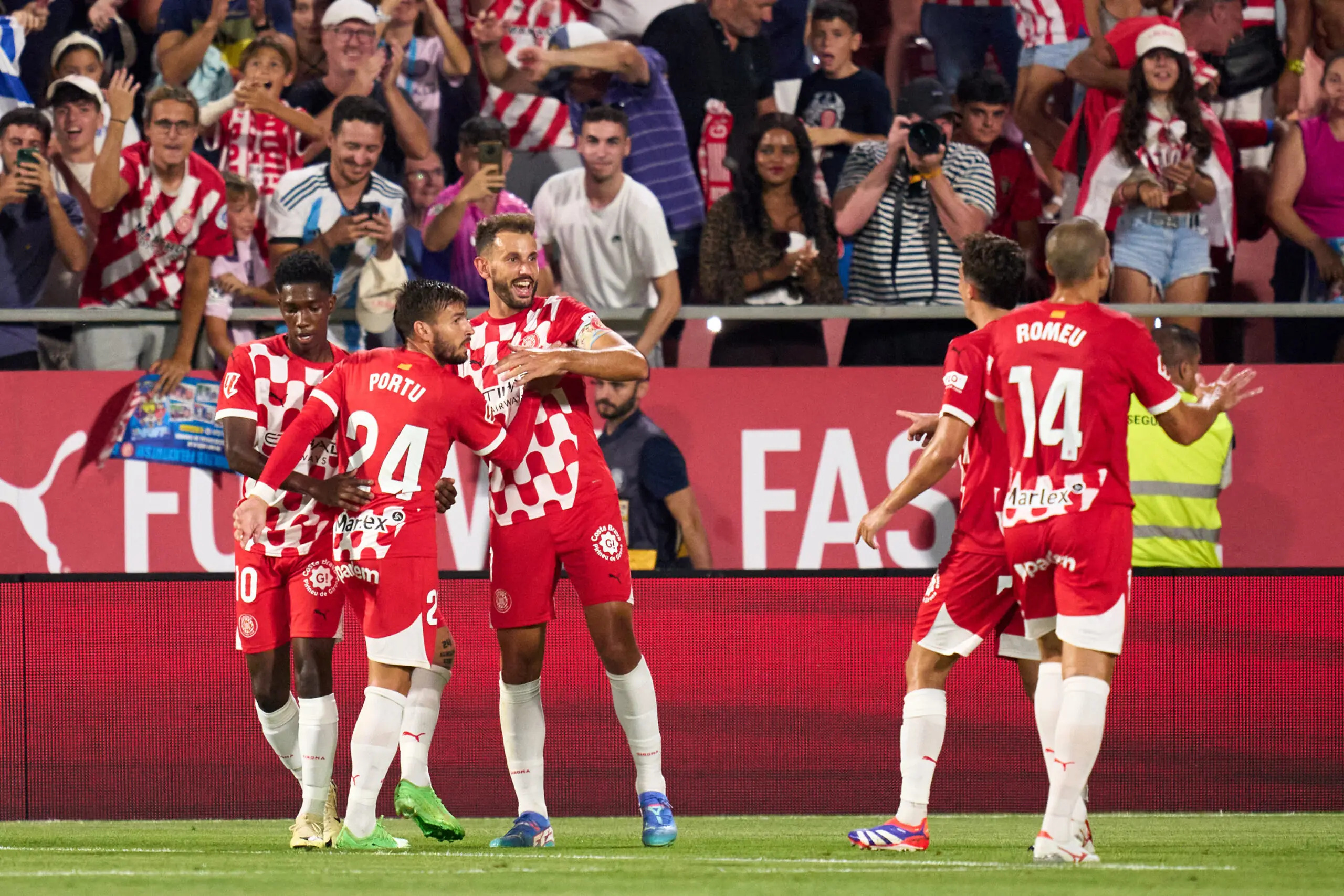 Girona FC fichajes, Cristhian Stuani, Girona FC, fichajes Girona FC, mercado de fichajes noticias Míchel
