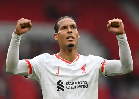 Badé por Van Dijk