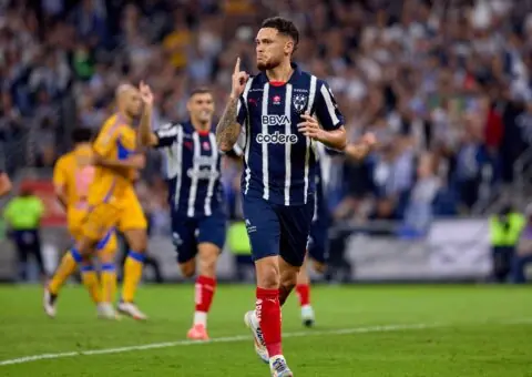 Ocampos deslumbra en México
