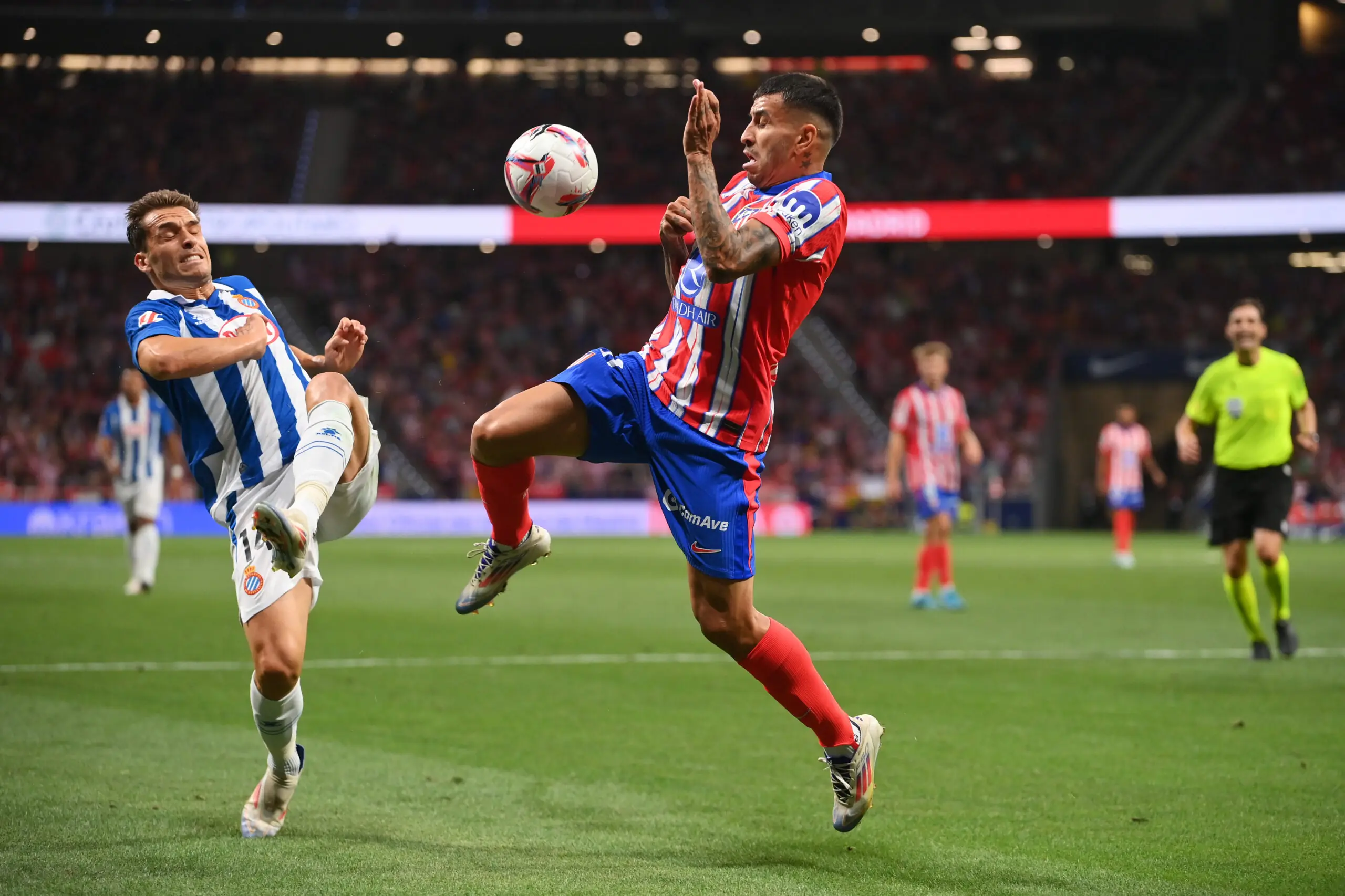 RCD Espanyol fichajes, Brian Oliván, RCD Espanyol, fichajes RCD Espanyol, mercado de fichajes