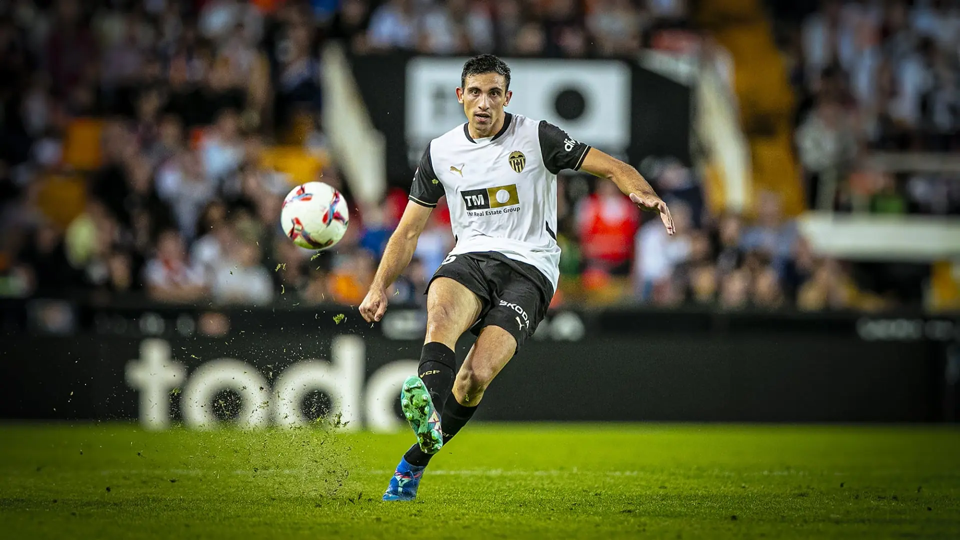 Valencia fichajes, fichajes valencia, valencia cf, César Tárrega, mercado de fichajes