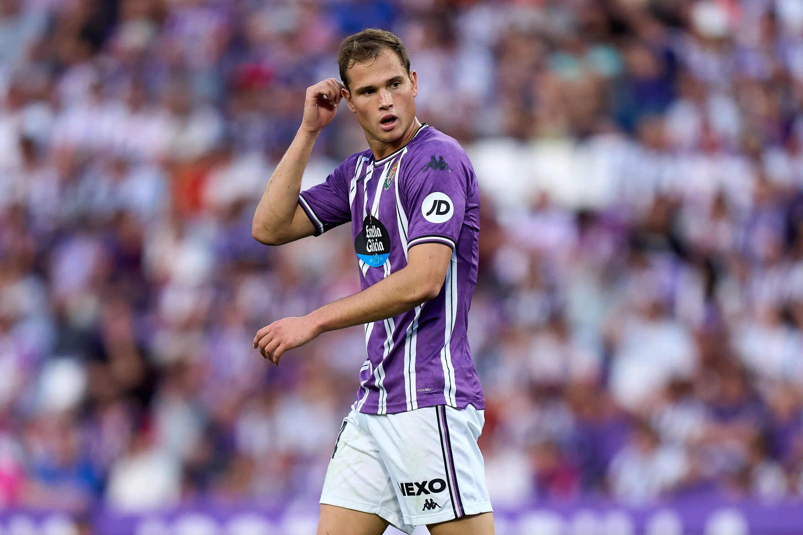 Juanmi Latasa Real Valladolid