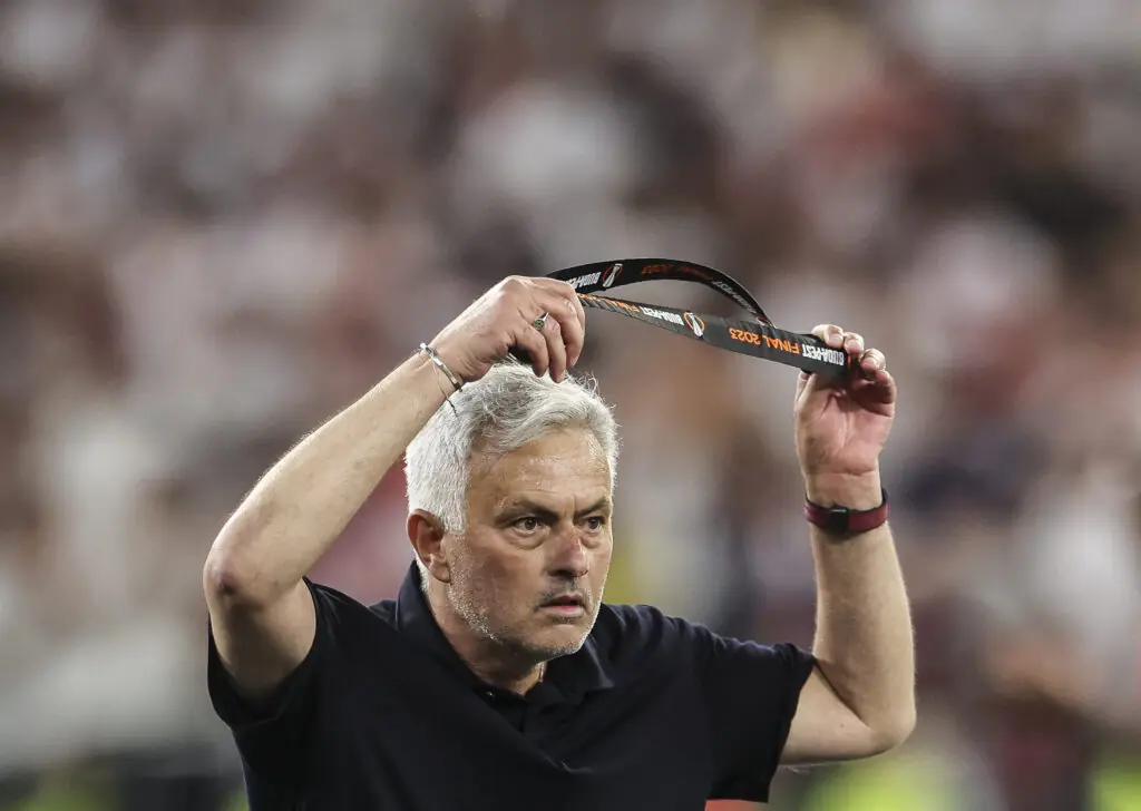 El Sevilla, a punto de robar dos piezas a Mourinho y Simeone