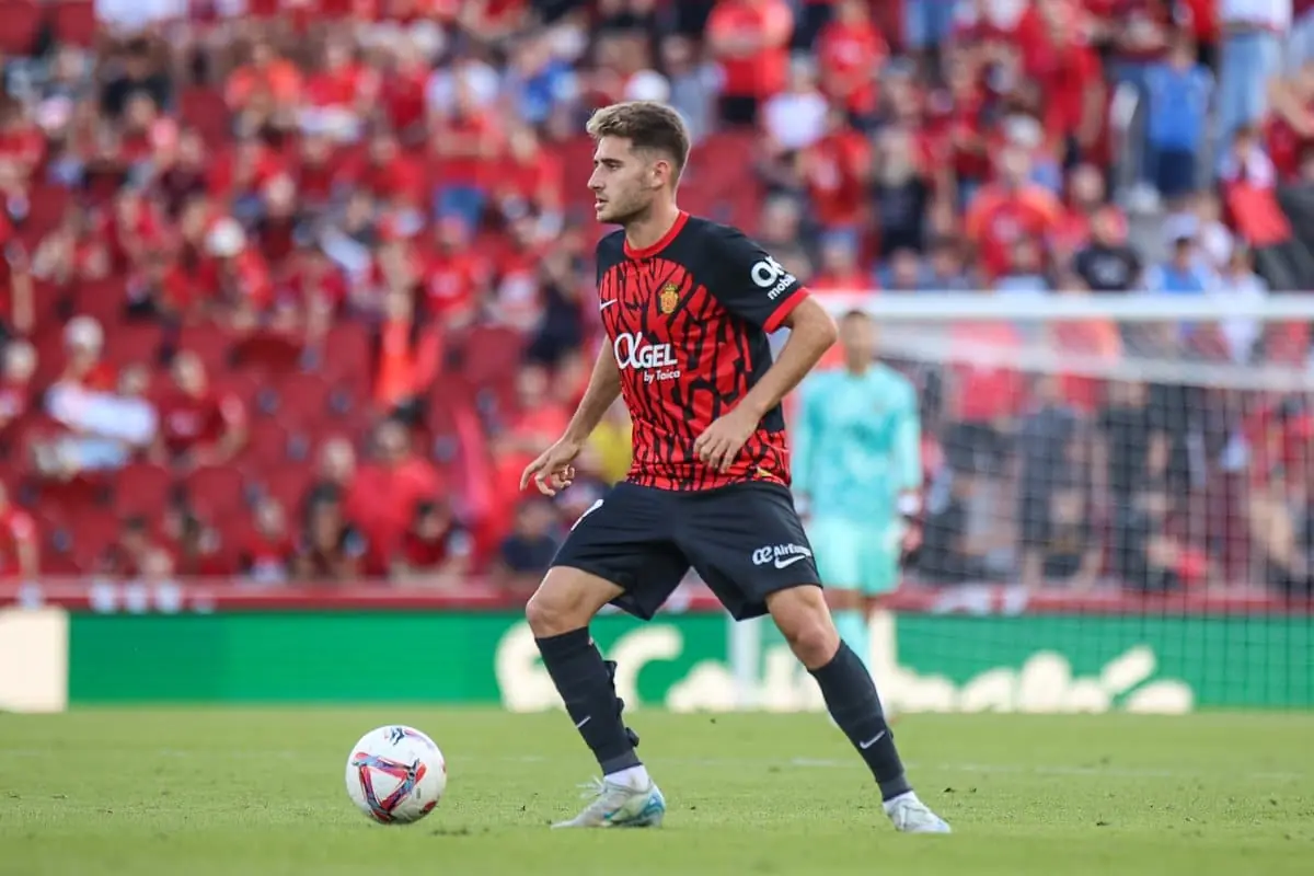 Robert Navarro, durante un encuentro del RCD Mallorca.
