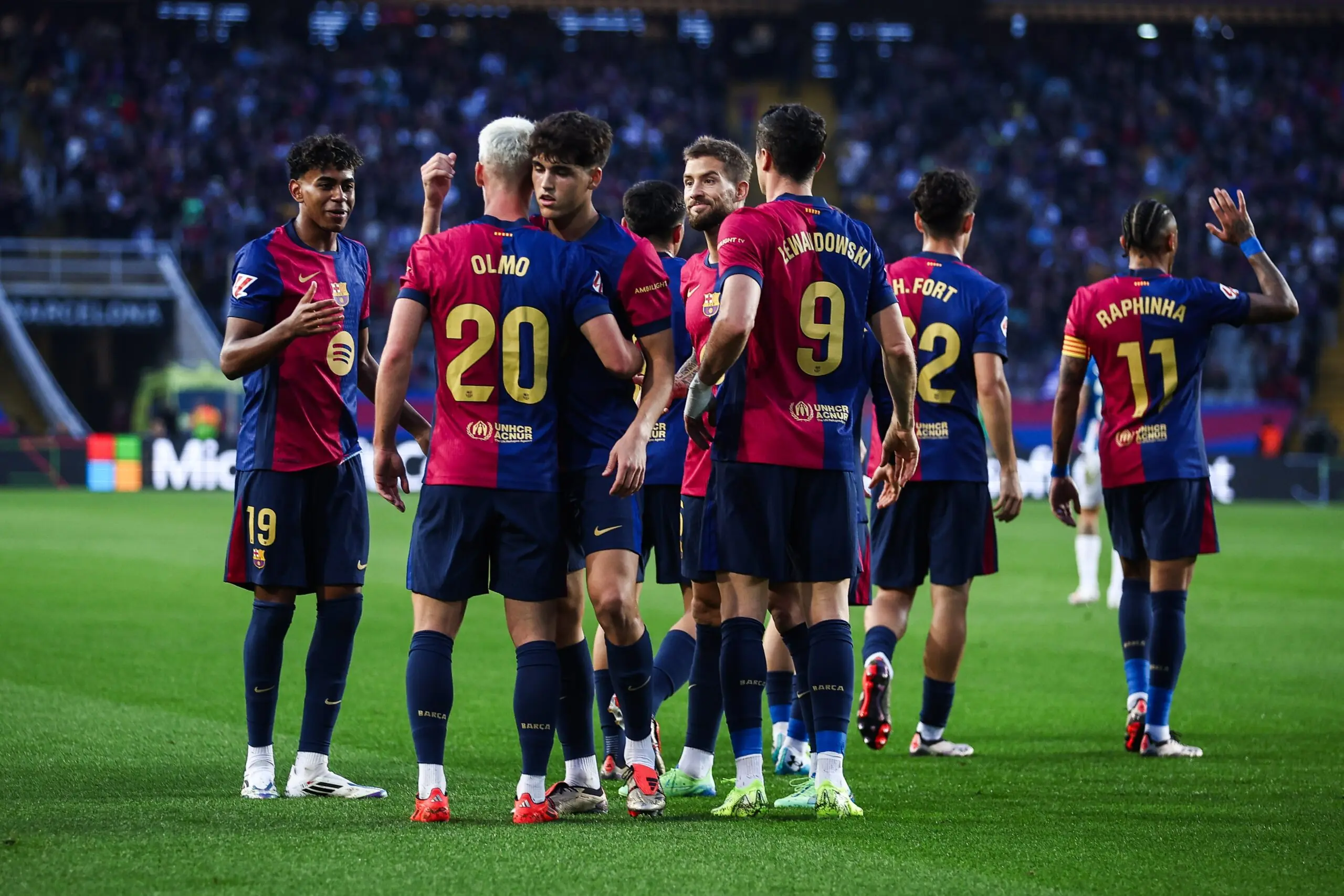 Jugadores del FC Barcelona celebrando la victoria