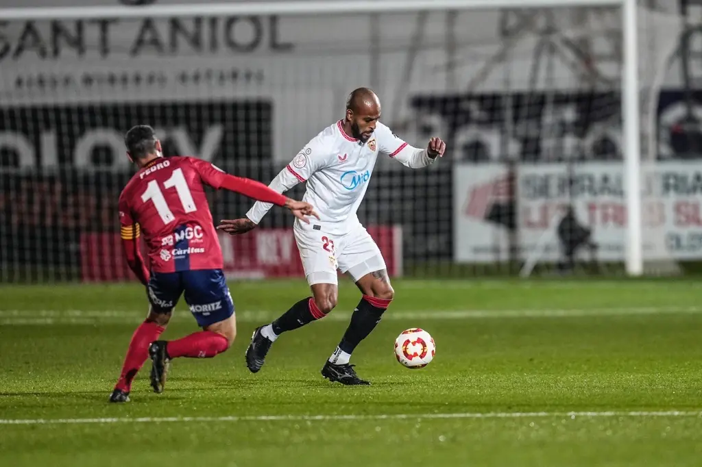 Sevilla FC noticias, UE Olot, Copa del rey