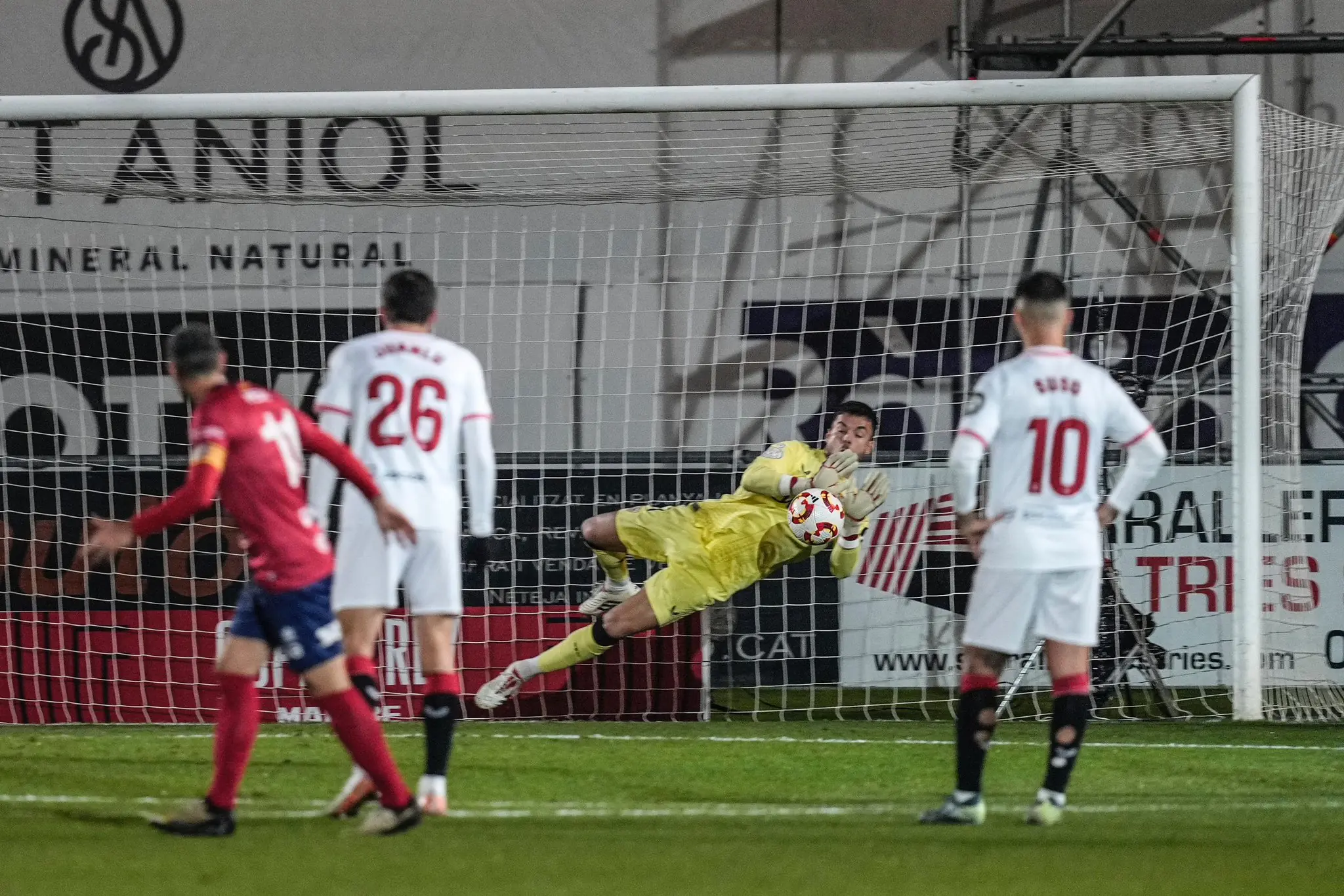 Sevilla FC Noticias, UE Olot, Copa del Rey fichajes álvaro fernández