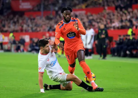 Gonzalo Montiel abandona el Sevilla FC