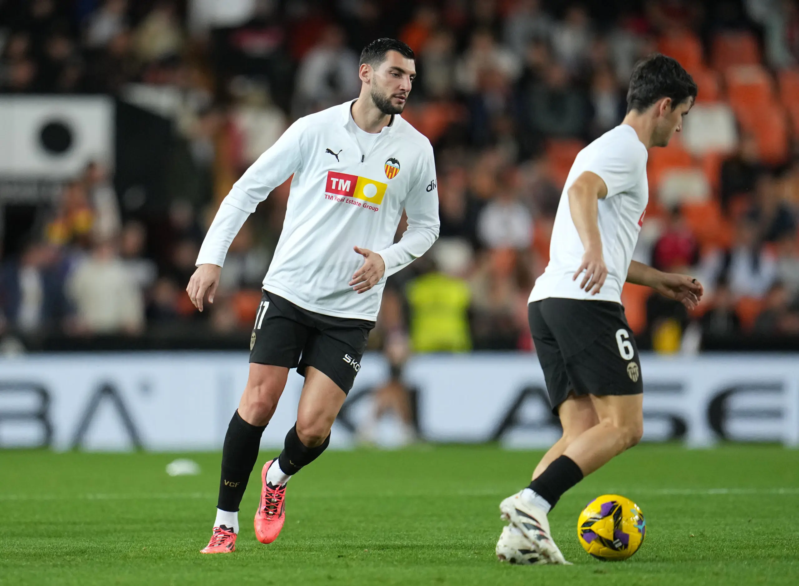 Rafa Mir Fichajes valencia, valencia cf, valencia cf fichajes, Carlos Corberán, mercado de fichajes